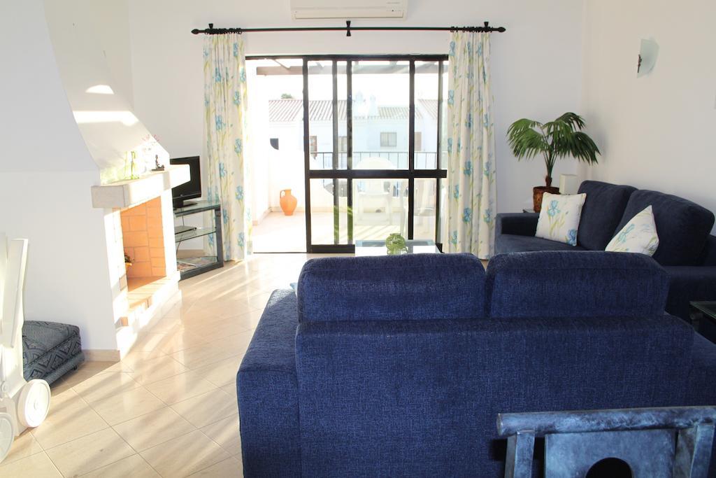 Alto Club Apartments アルヴォル 部屋 写真